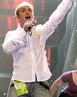 Luminita Anghel si Mihai Traistariu, prezentatori la Eurovision 2008